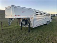 2017 TravAlum 32’ Tri/A Aluminum Livestock Trailer 