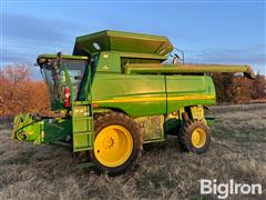 2004 John Deere 9660 STS Combine 