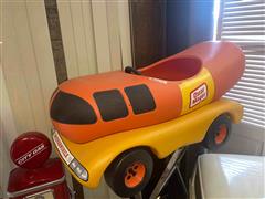 Oscar Meyer Wienermobile 