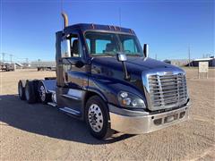 2016 Freightliner Cascadia 125 Tri/A Truck Tractor 