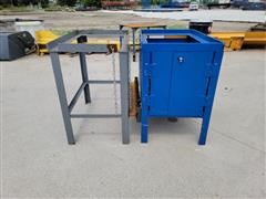 items/685460ea39d8eb11ba5e00155d42e7e6/workbench-30_0bc99b557eed4088b2d9d14e95f87f9f.jpg