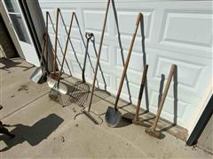 Shovels & Rakes 