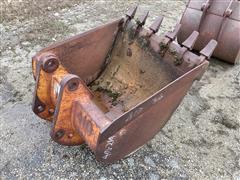 John Deere 6 Tooth Digging Bucket 