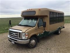 2012 Ford E450 Econoline Passenger Bus 