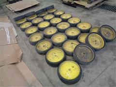 items/68e95e294aaded119ac400155d423b69/johndeere72007300seriesdepthwheelsqty32_70b7436f6d9948bea814af72b5f69863.jpg