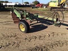 John Deere F2350-2450 Plow 