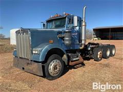 1994 Kenworth W900 Tri/A Day Cab Truck Tractor 