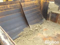 items/695731775ab0ef1195f6002248918839/soilmover1200scraper_e741e3ee2192489fb8bb8a3a80cf6f15.jpg