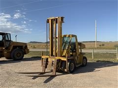 Caterpillar V120 Forklift 