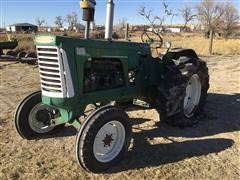 1959 Oliver 880 2WD Standard Tractor 