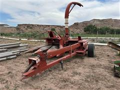 Hesston 7165 Pull-Type Forage Harvester 