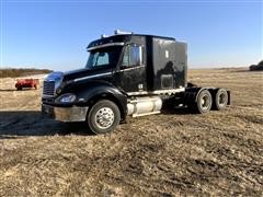 2007 Freightliner Columbia 120 T/A Truck Tractor 