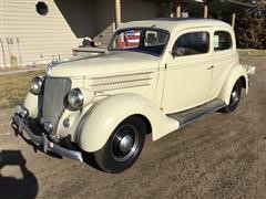 1936 Ford Deluxe Tudor Sedan 