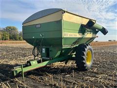 Brent 610 Grain Cart 