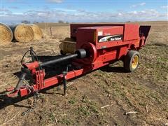 2005 New Holland 565 Small Square Baler 