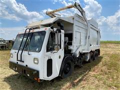 2006 Crane Carrier Low Entry Tri/A Front Load Garbage Truck 