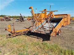 Allis-Chalmers Model 60 All-Crop Pull-Type Combine 