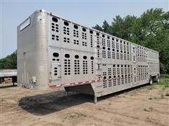 2004 Wilson PSDCL-402 53' T/A Aluminum Livestock Trailer 
