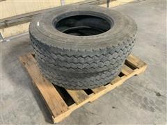 11R22.5 Tires 