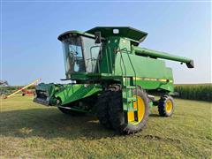 1993 John Deere 9500 2WD Combine 