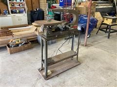 Delta Milwaukee Scroll Saw 