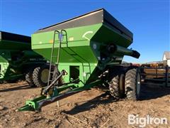 Brent 744 Grain Cart 