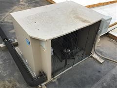 items/6b9313b32134eb118fed00155d42e7e6/kysorpanelsystems21x19drive-incoolerfreezer_9da88ae11227441da78898c3ec2d8c73.jpg