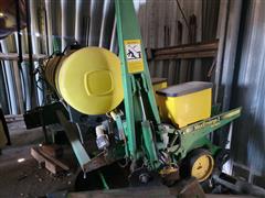 items/6bacded5cb08ef11989a000d3ad43525/johndeere72006r30maxemerge2planter_89ce6c4c792340739f532dcc684738f2.jpg