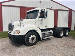 2003 Freightliner Columbia 120 T/A Day Cab Truck Tractor 