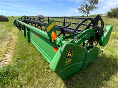 items/6bd0bc083b3dee11a81c000d3a61103f/johndeere635f35flexhead_c5b3ec0ea86f47478f6534da738ef068.jpg