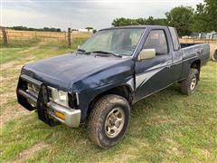 1994 Nissan 4x4 Extended Cab Pickup 