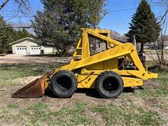 items/6befa5f1f6d9ed11a81c6045bd4bc5ad/newhollandl35skidsteer-4_46582f1fd49841c989537b05997624b9.jpg