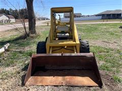 items/6befa5f1f6d9ed11a81c6045bd4bc5ad/newhollandl35skidsteer-4_976d7b9899f7419d87d667b781064ba0.jpg