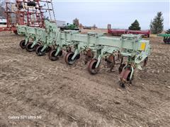 Orthman 6R36 Cultivator 