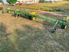 John Deere 3-Pt 40' Male Row Planter 