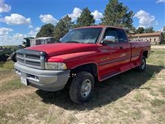 1997 Dodge RAM 2500 4x4 Extended Cab Pickup 