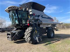 2013 Gleaner S77 2WD Combine 