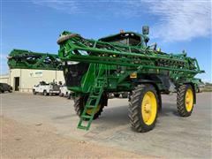 2016 John Deere R4038 Self-Propelled Sprayer 