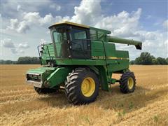 1981 John Deere 8820 Turbo 4WD Combine 