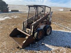 International 4130 Skid Steer 