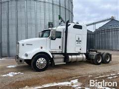 2007 Kenworth T800 T/A Truck Tractor 