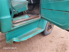 items/6d021b20ac33ee11a81c000d3a61103f/1970chevroletc50sagraintruck-15_e1e6a59d3689454580dc804d84b18c16.jpg