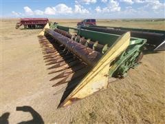 John Deere 30' Header W/ Sunflower Pans/Auger 