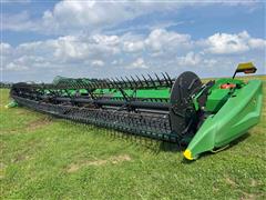 2021 John Deere HD40R 40’ Hinged Draper Head 