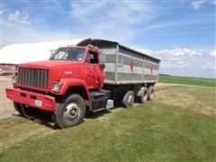 1988 White/GMC Brigadier Tri/A Grain Truck W/ 20' Box And Hoist 