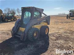 2001 New Holland LS180 Skid Steer 