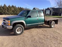 1995 Chevrolet K2500 4x4 Extended Cab Flatbed Pickup 