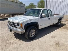 1991 Chevrolet 2500 Cheyenne 4x4 Extended Cab Pickup 