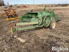 John Deere 14T Small Square Baler 