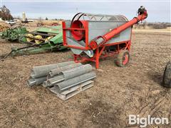 Sioux Steel Company Grain Cleaner 